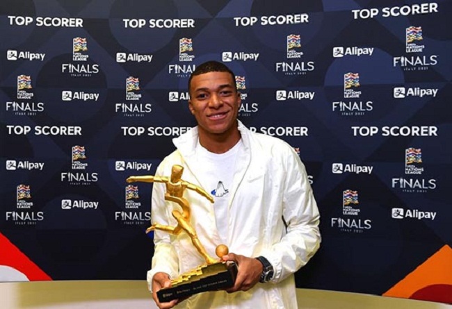 Mbappe và Busquets được vinh danh ở Vòng chung kết UEFA Nations League