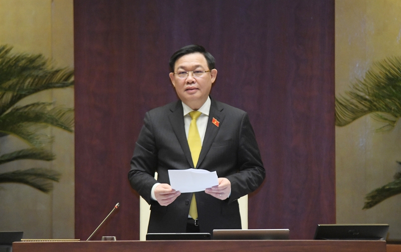 Xây dựng, ban hành, triển khai chương trình tổng thể phục hồi phát triển kinh tế sau đại dịch ngay trong năm 2021