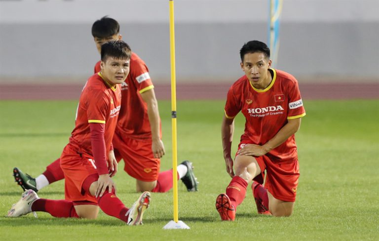 Tiền vệ Đỗ Hùng Dũng lỡ hẹn với AFF Suzuki Cup 2020
