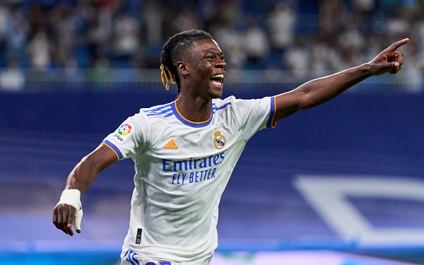 Liverpool theo sát Camavinga