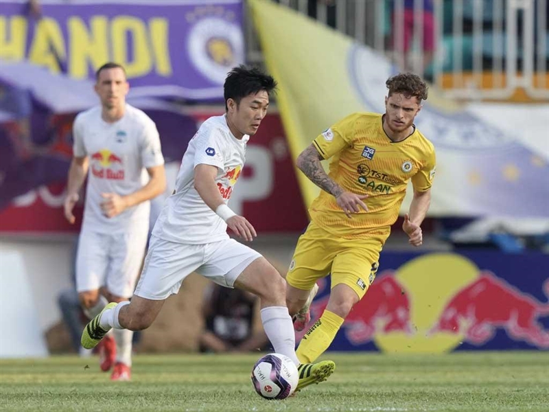 Đề phòng dịch COVID-19, các đội V.League 2022 được đăng ký nhiều cầu thủ