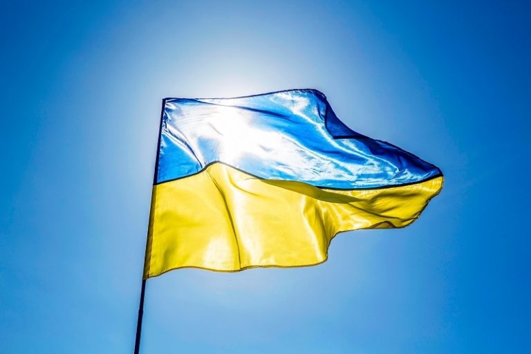 Giải vô địch quốc gia Ukraine tạm dừng sau khi Nga tuyên bố tấn công