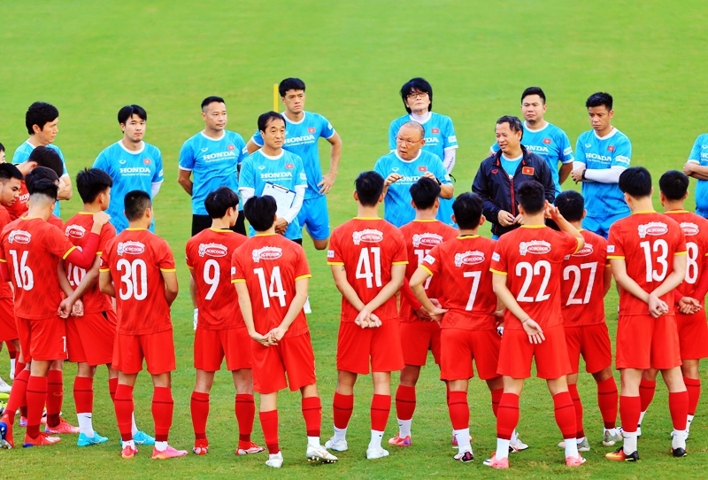 Đội tuyển quốc gia và U23 Việt Nam biến động nhân sự trước ngày hội quân