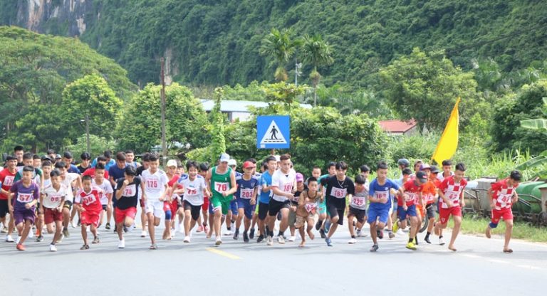 Hòa Bình chuẩn bị tổ chức giải Việt dã truyền thống Cúp Báo Hòa Bình lần thứ 30