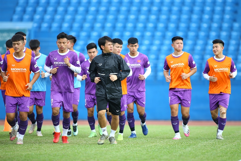 Đội tuyển U23 bắt đầu tập huấn tại Bình Dương