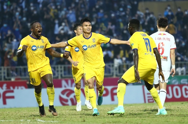 V.League 2022 sẽ tạm nghỉ gần 4 tháng sau vòng 4
