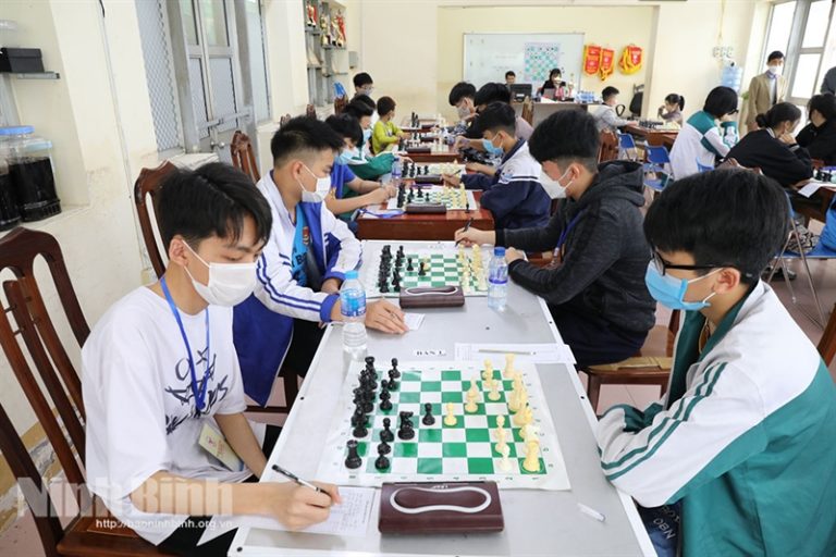 Thi đấu môn cờ Vua Đại hội Thể dục thể thao tỉnh Ninh Bình lần thứ VII