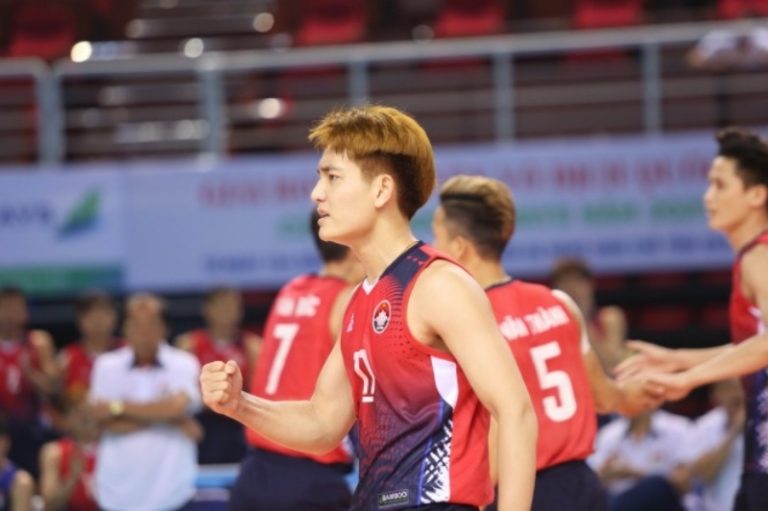 Trần Đức Hạnh được bổ sung vào đội tuyển bóng chuyền nam quốc gia chuẩn bị cho SEA Games 31