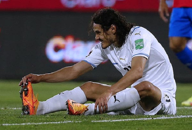 Cavani ghỉ gần hết mùa giải, Pogba bị huấn luyện viên Rangnick chấn chỉnh