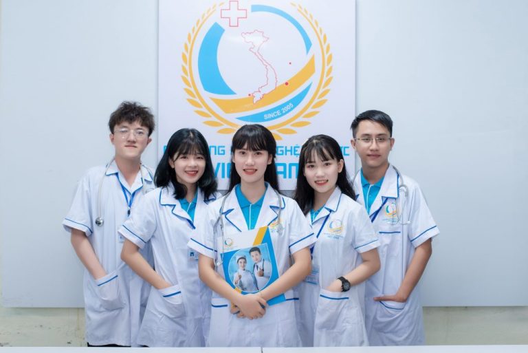 Cử nhân Dinh dưỡng hệ cao đẳng: Lấp đầy khoảng trống nghành dinh dưỡng Quốc gia ?